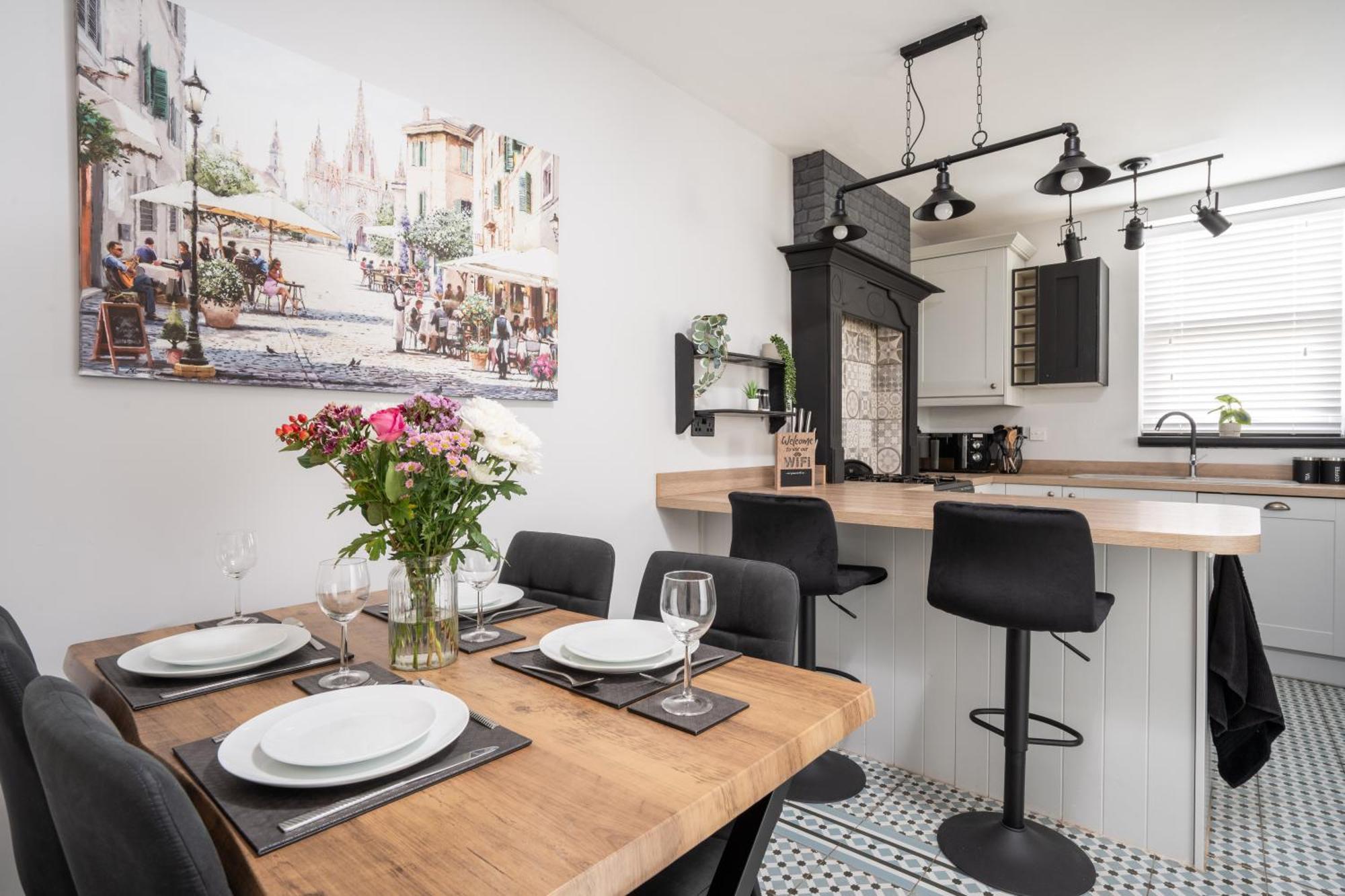 Swiss Haven - Spacious 3 Bedroom House Liverpool Exterior foto